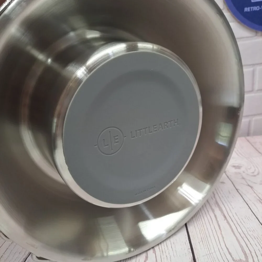 Snoop‎ Doggie Doggs - Deluxe Off The Chain Pet Bowl - Chrome  5 Cups NIB